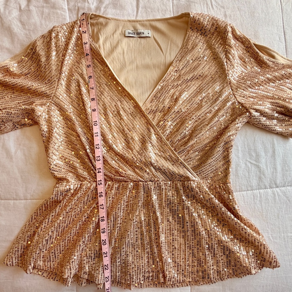 Sequin Ruffle Gold Wrap Blouse - M - Picture 9 of 10